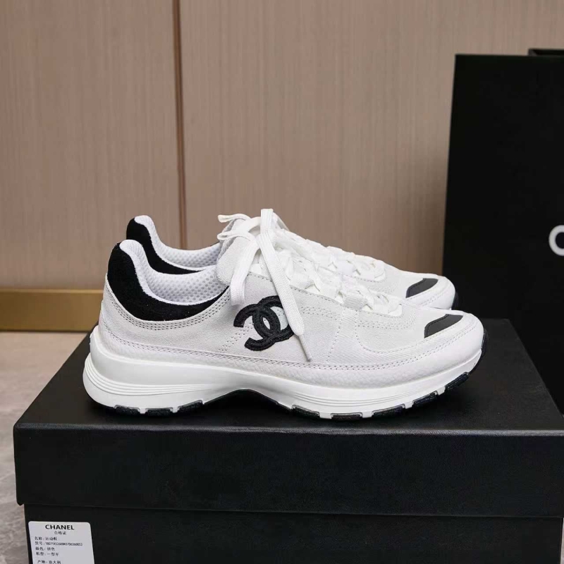 Ch**el sport shoes